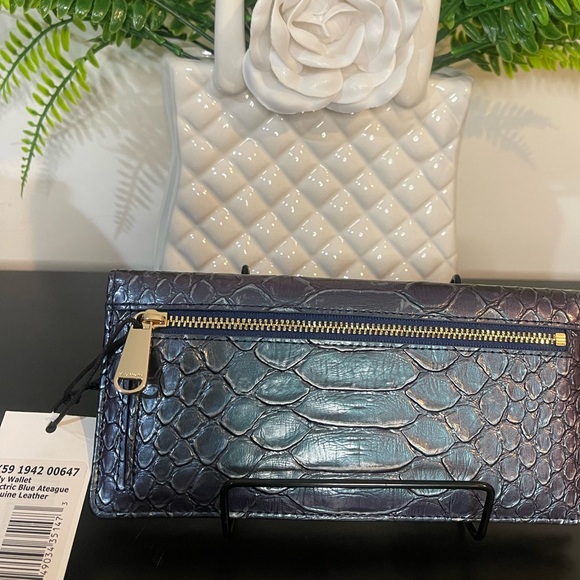 NWT Brahmin Ady Wallet - Picture 4 of 7